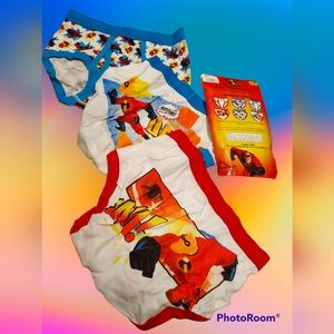 The incredible 3 Briefs Pack boys 8
